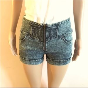 Moto Jean Shorts 🩳
